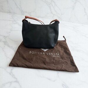 BOTTEGA VENETA Vintage Black Tan Leather Shoulder Bag w/ Dustbag